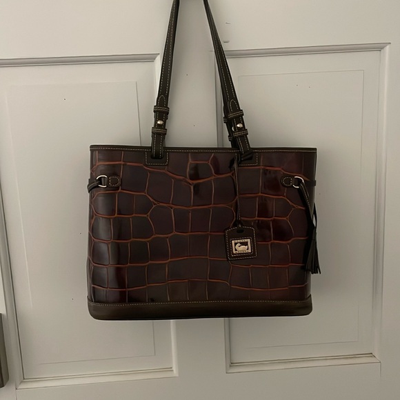 great looking purses - Picture 3 of 5